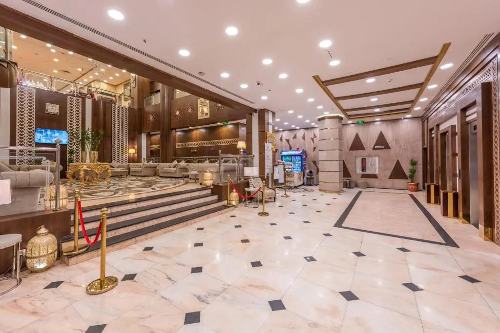 Grand Zowar Hotel