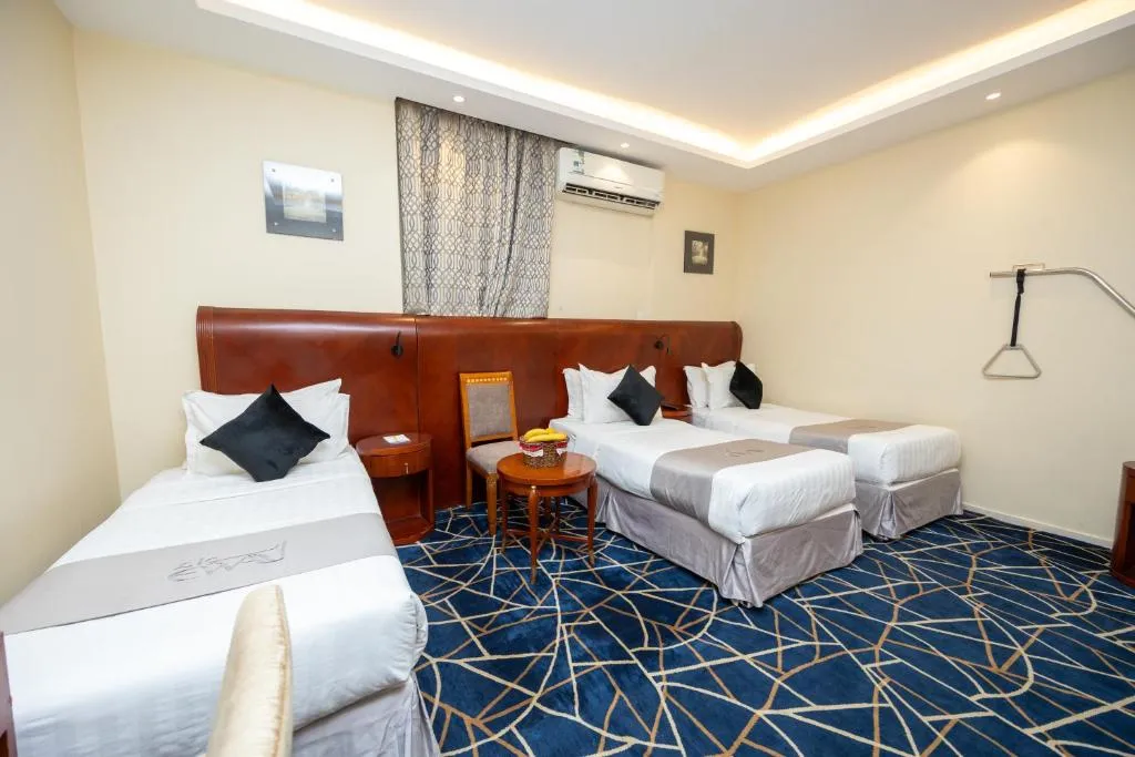 Al Manara Ewaa Hotel
