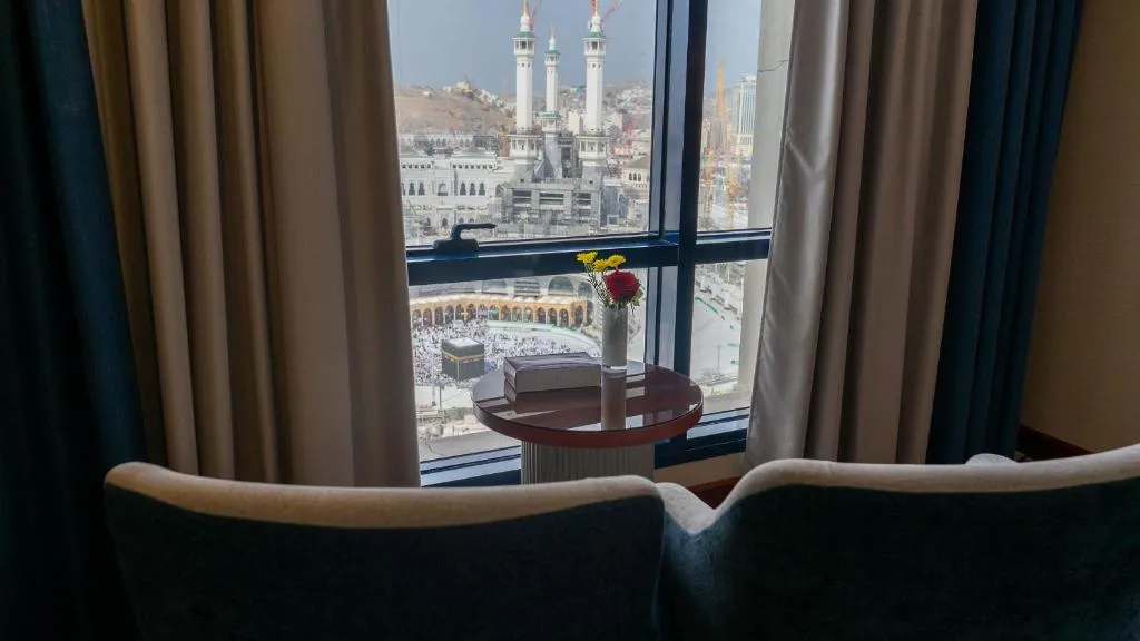 Al Safwah Hotel First Tower 1