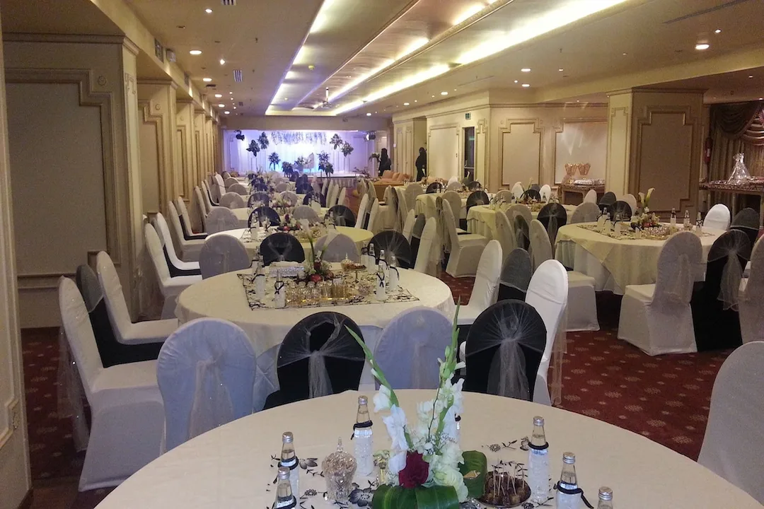 Pullman_ZamZam21.webp