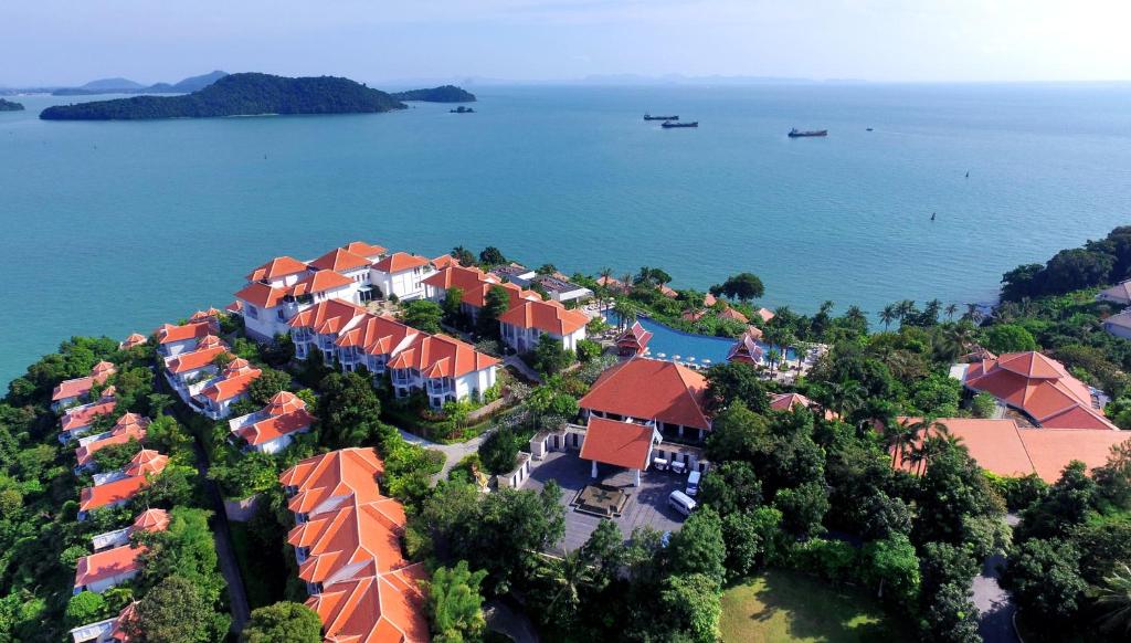 Amatara Welleisure Luxury Resort