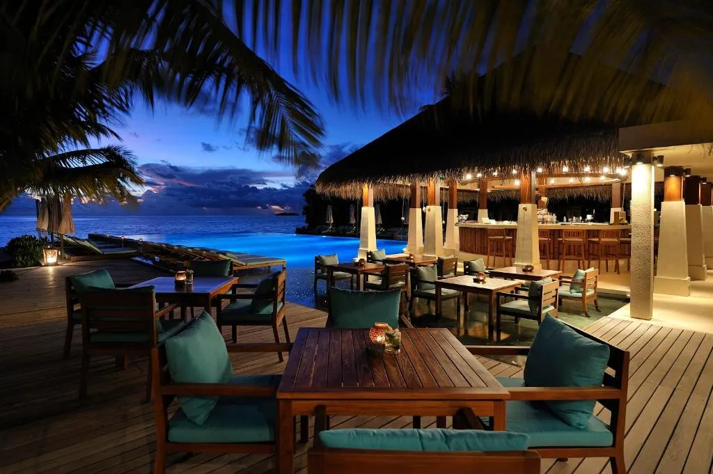 Ayada Maldives Island Stay