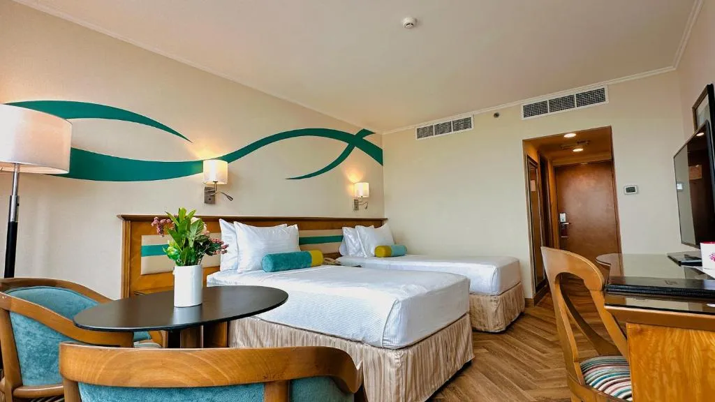 Coral Beach Resort - Sharjah