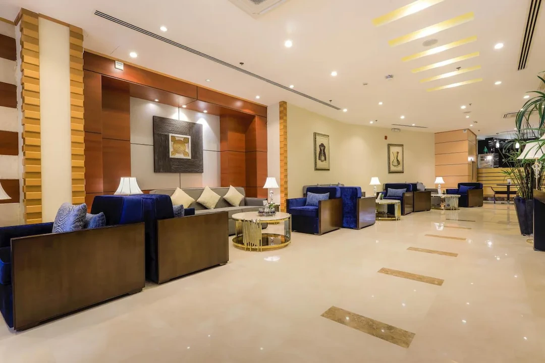 Pullman_ZamZam21.webp