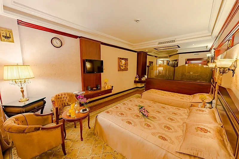 Golden Palace Hotel