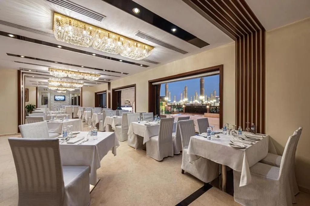 Golden Tulip Al-Zahabi