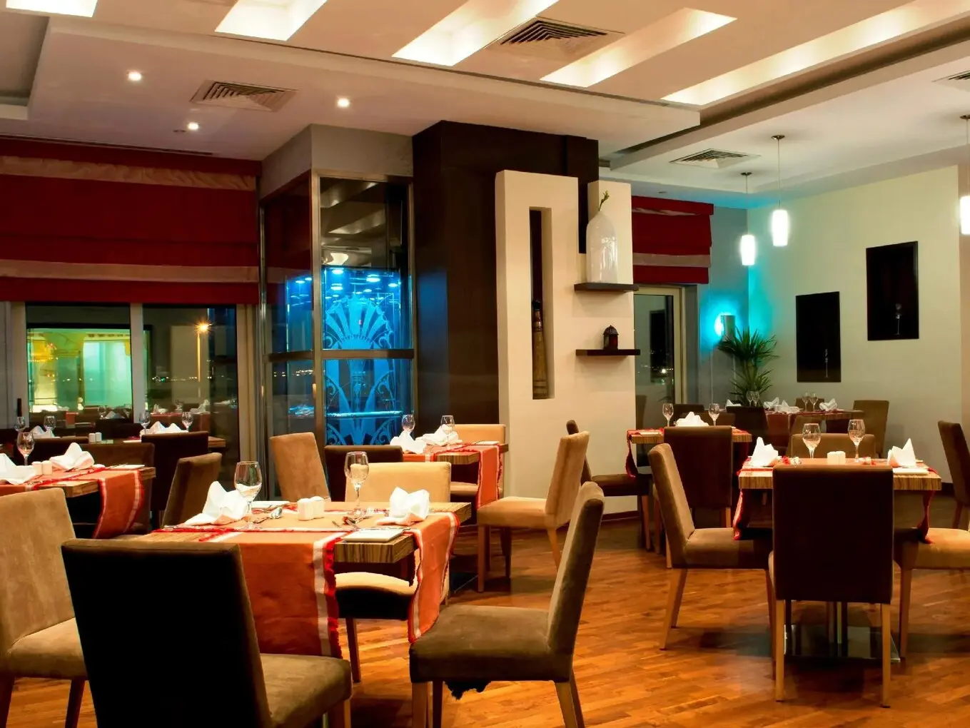 Governor West Bay Suites