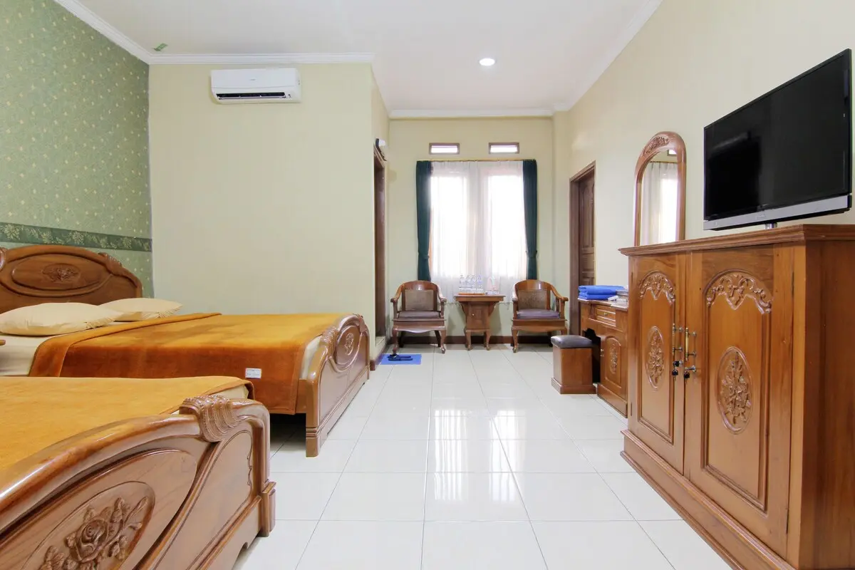 Hotel Lingga, Bandung