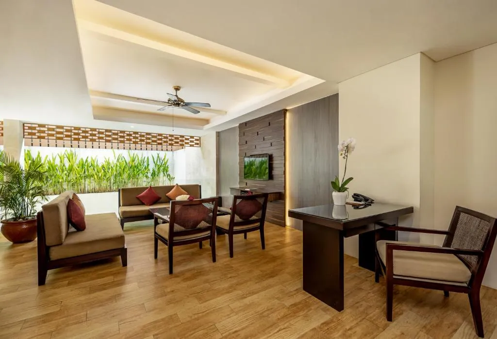 Kayu Raja Villa