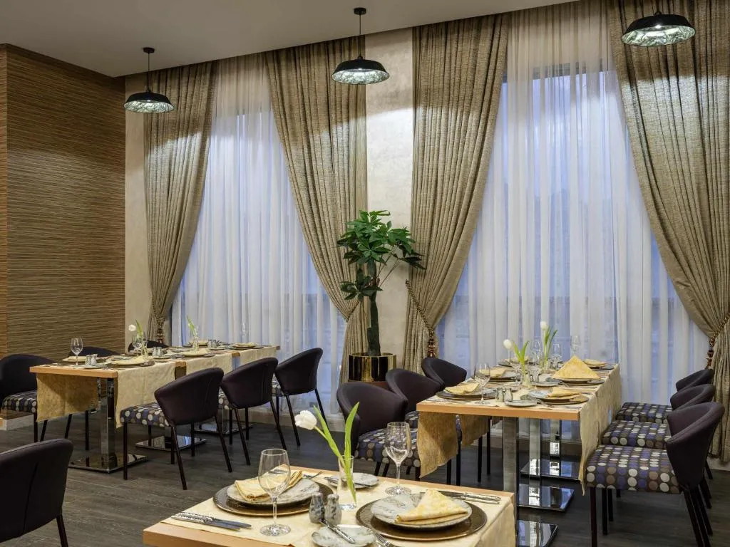 Novotel Thakher