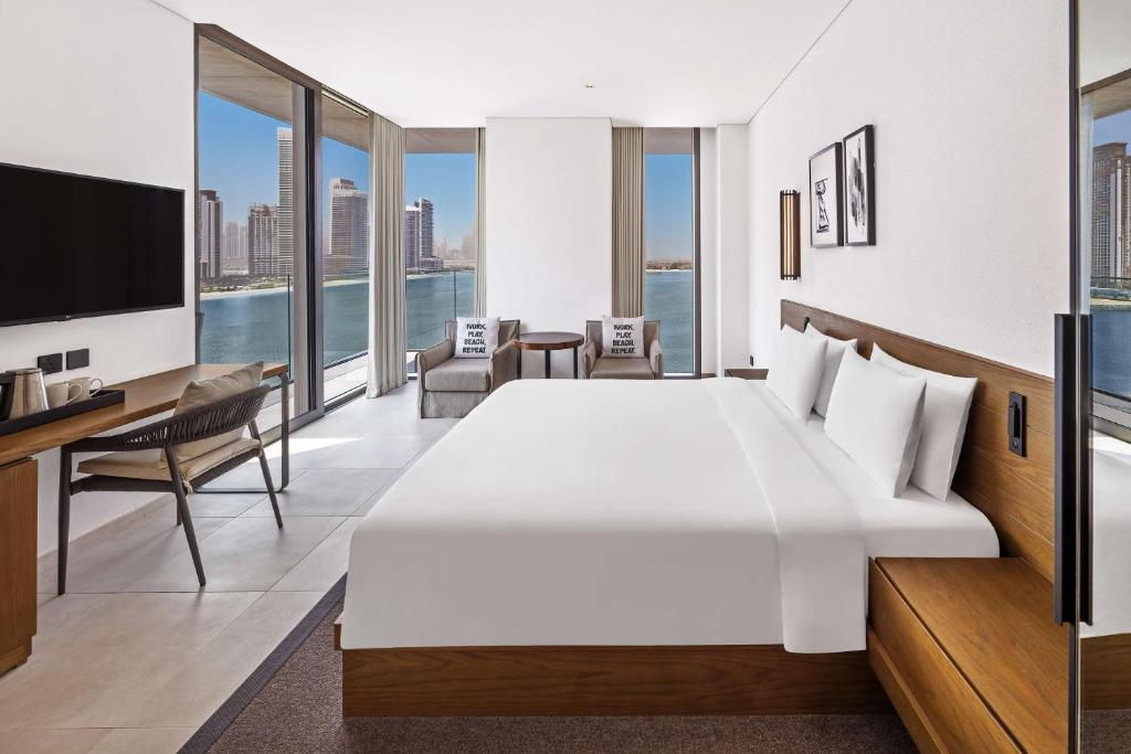 Radisson Beach Resort Palm Jumeirah