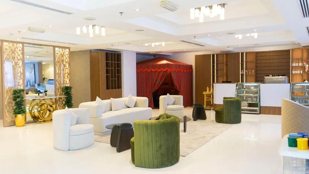 Royal Grand Suite Hotel