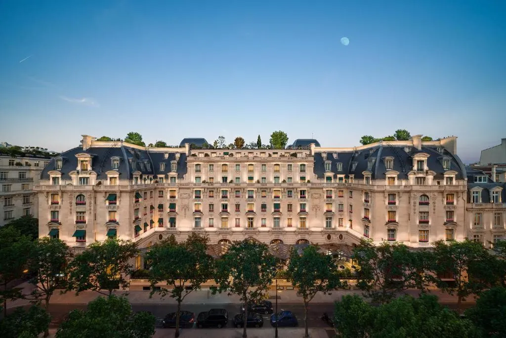 Peninsula Paris