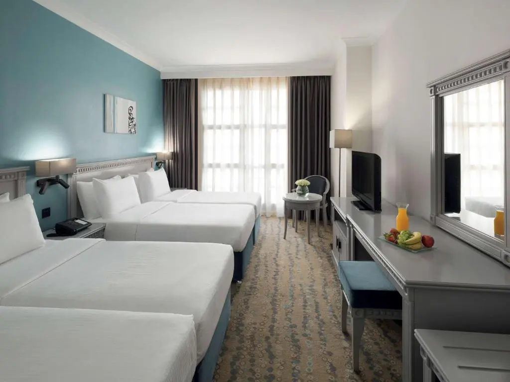 Anwar Al Madinah Movenpick