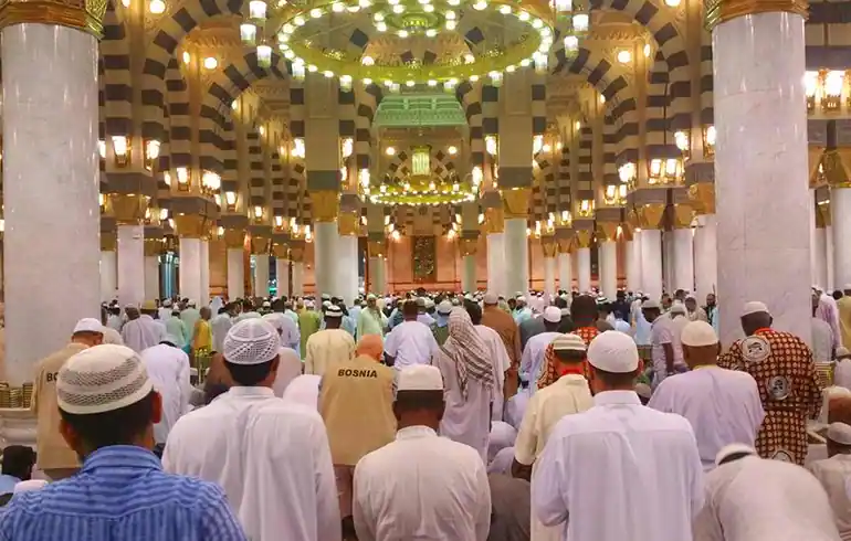 15 Nights 4 Star Leicester Umrah package