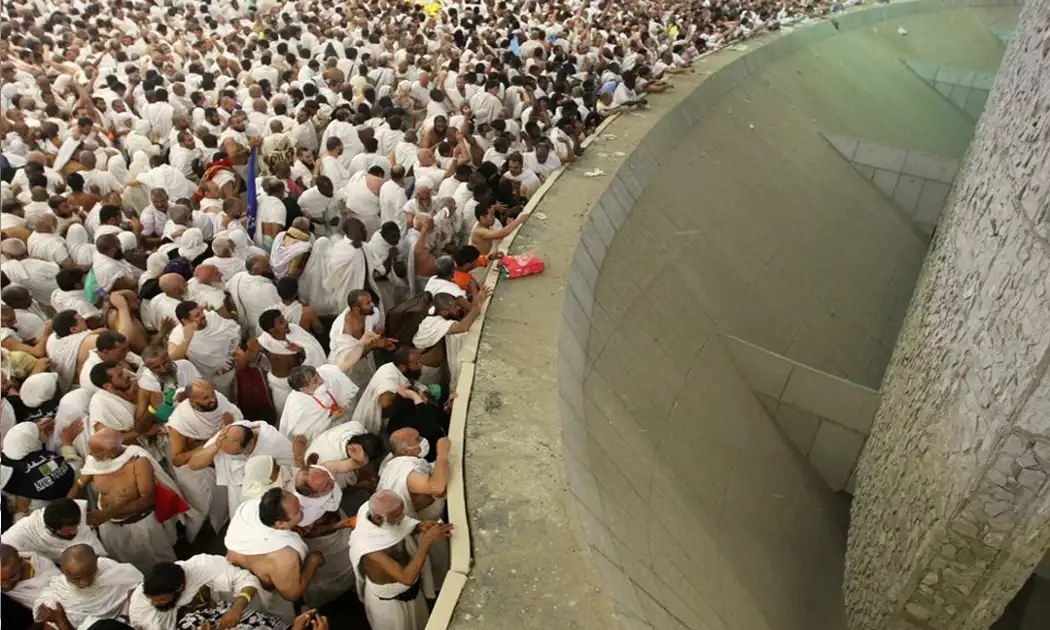25 Days Shifting Hajj Package