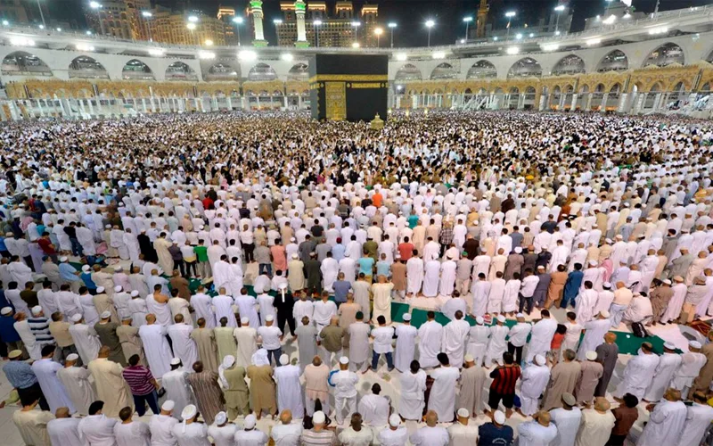 Cheap 12 Nights 4 Star Umrah Package