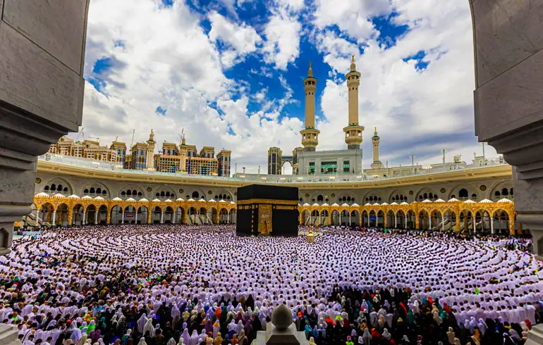 15 Nights 5 Star Hajj Package Manchester 