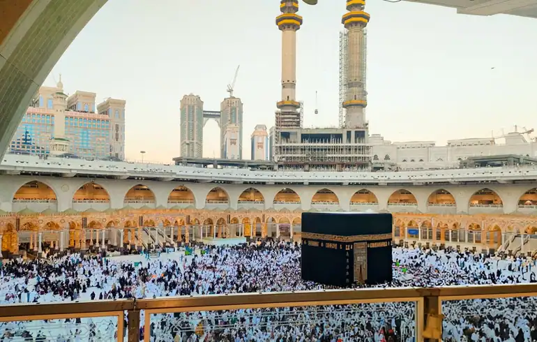 7 Nights 5 Star Umrah with Marrakesh Holidays Package