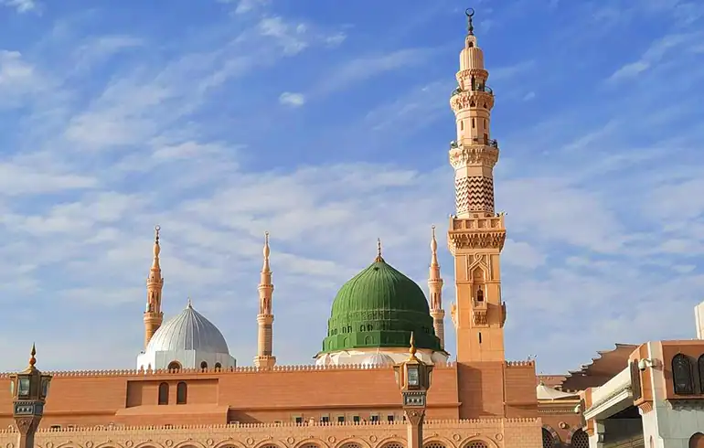 15 Nights 5 Star Umrah package Bradford