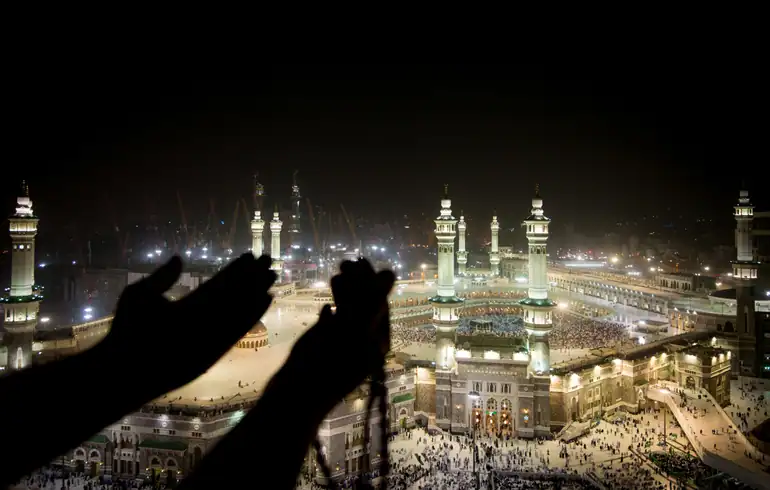 14 Nights 5 Star Leicester Umrah package
