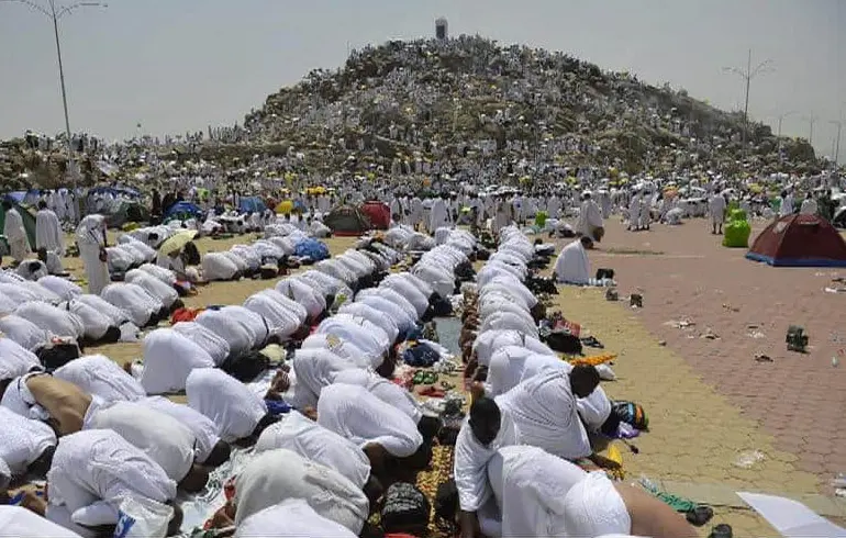 package_makkah