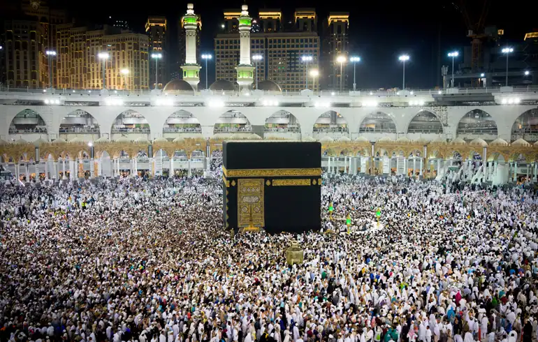 7 Nights 3 Star Manchester Umrah Package
