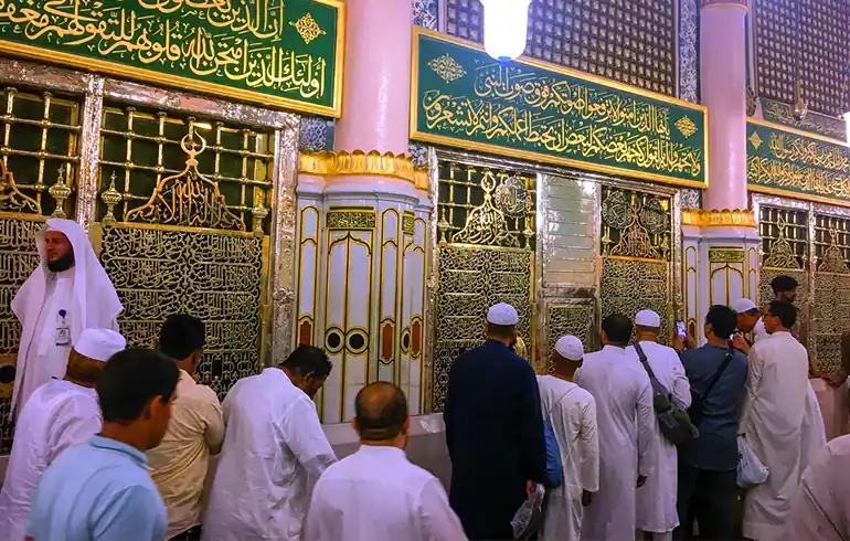 10 Nights 4 Star Umrah package Whitechapel