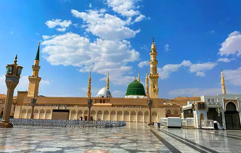  3 Star 7 Nights  December Umrah Package