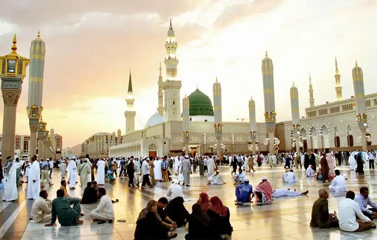 package_makkah