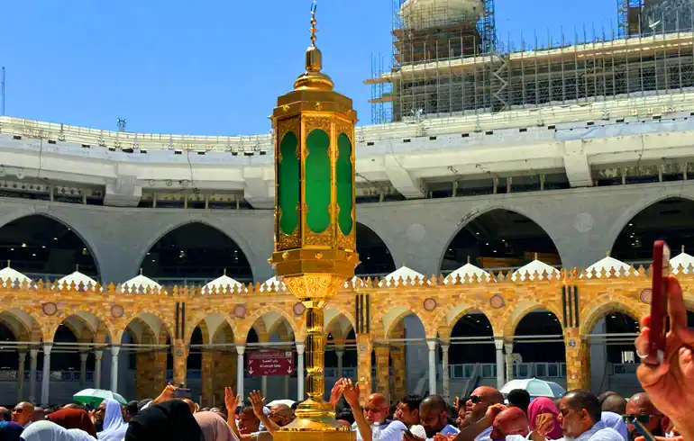 14 Nights 5 Star Umrah offer