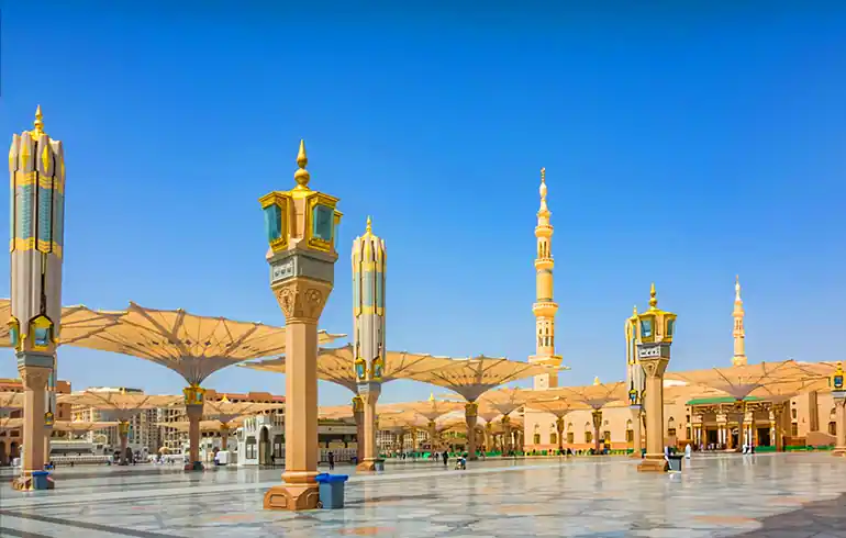 7 Nights 4 Star Last Minute Umrah Packages
