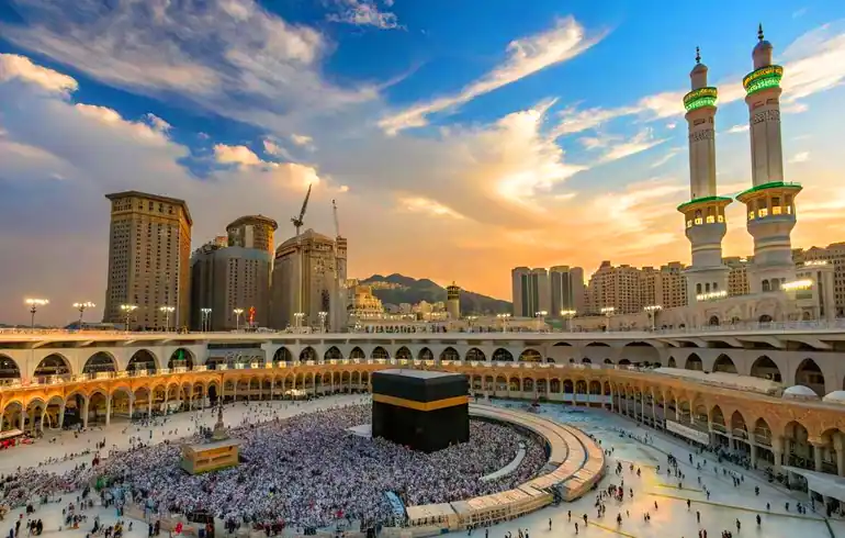15 Nights 5 Star Hajj Package Luton