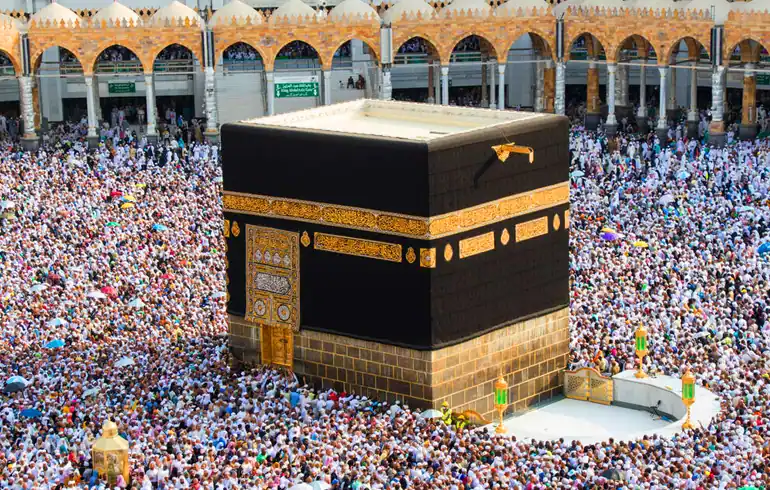 10 Nights 4 Star Umrah with Spain Holidays Package