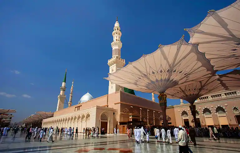 5 Nights 4 star Umrah Packages
