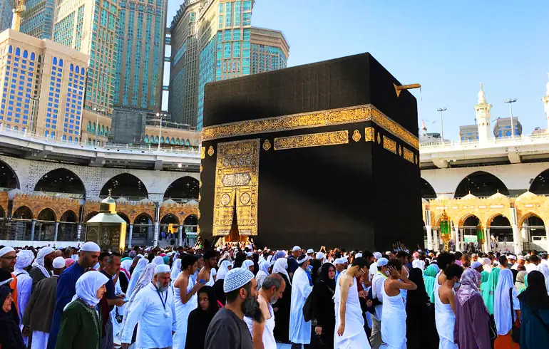 3 Star Umrah Bolton Holiday Package