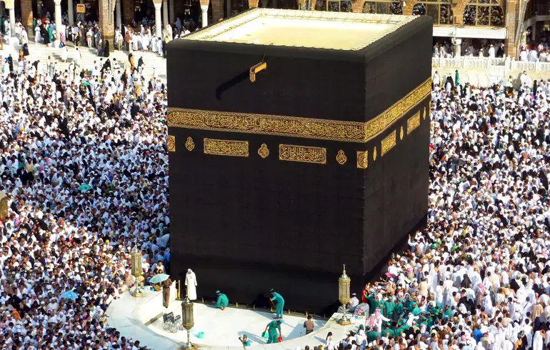 25 Nights 3 Star Hajj Package Leicester