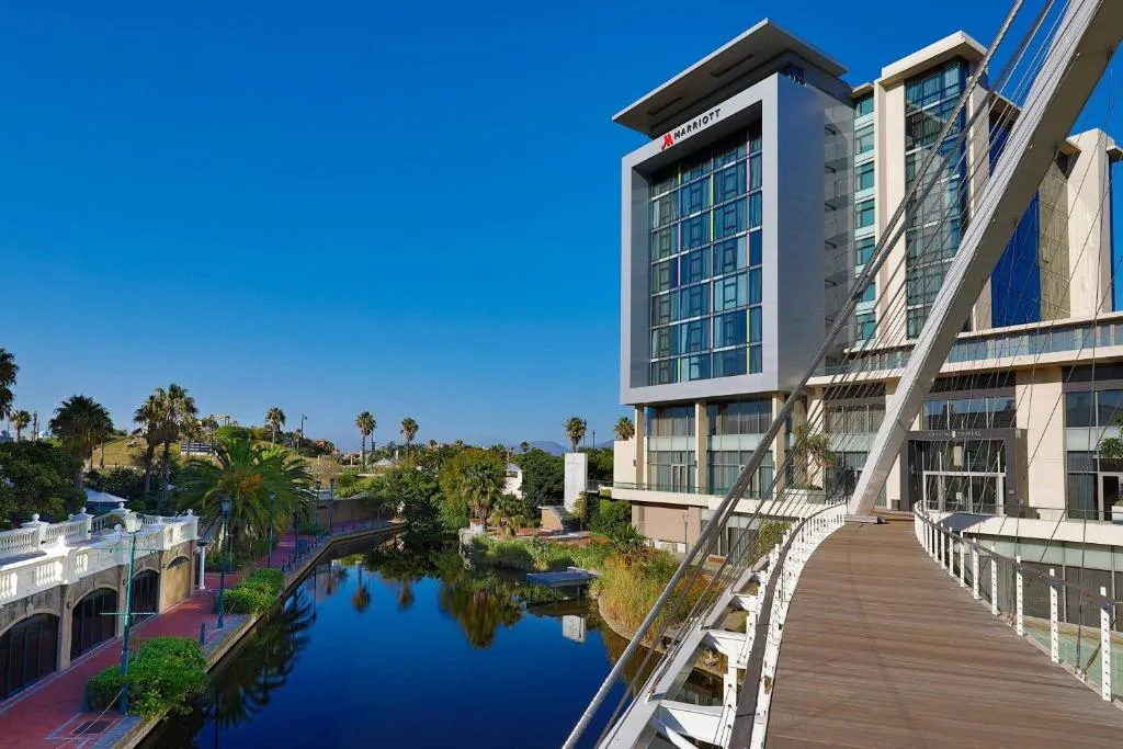 Marriott Crystal Towers