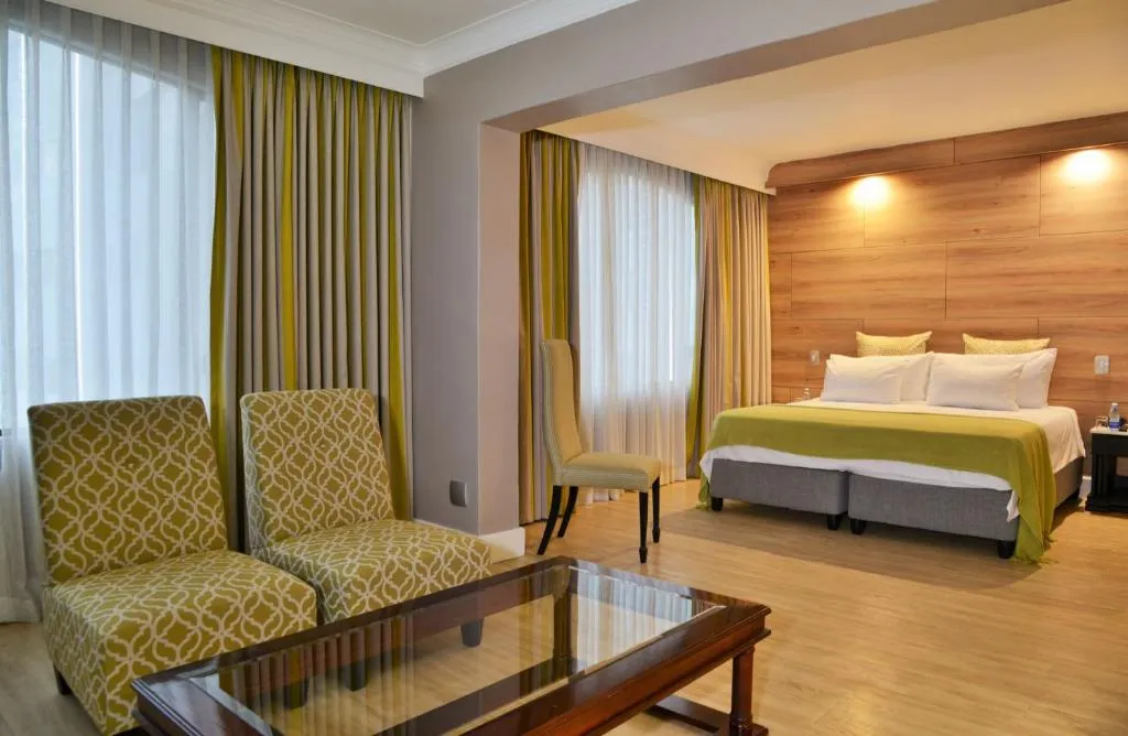 Capetonian Hotel