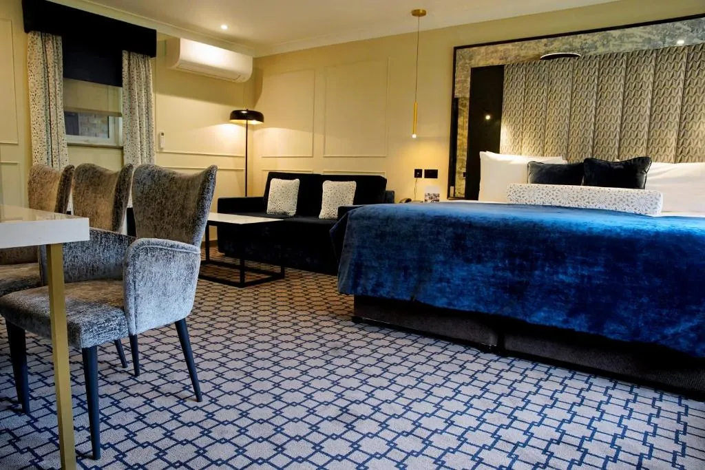 Denham Grove Hotel