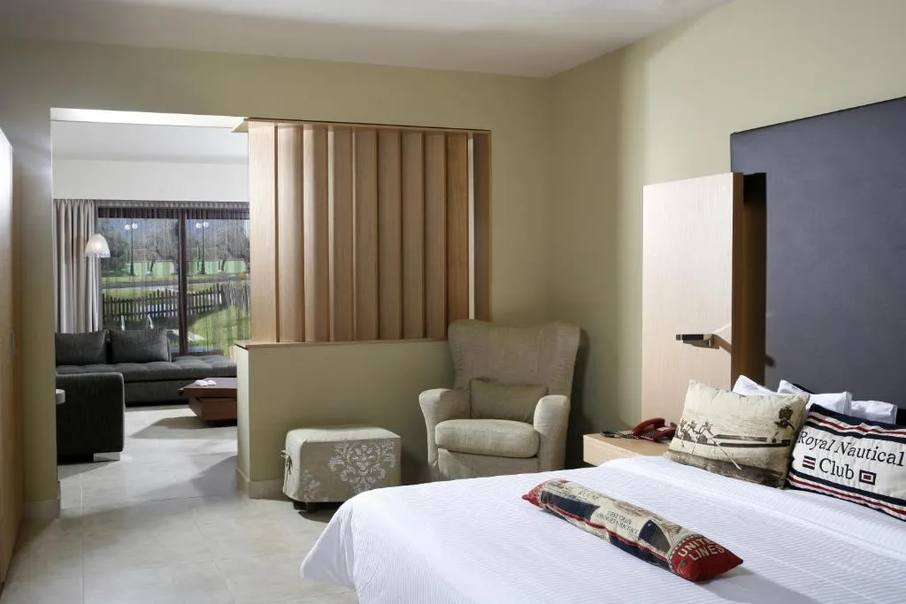 7 Nights Package Elite City Resort