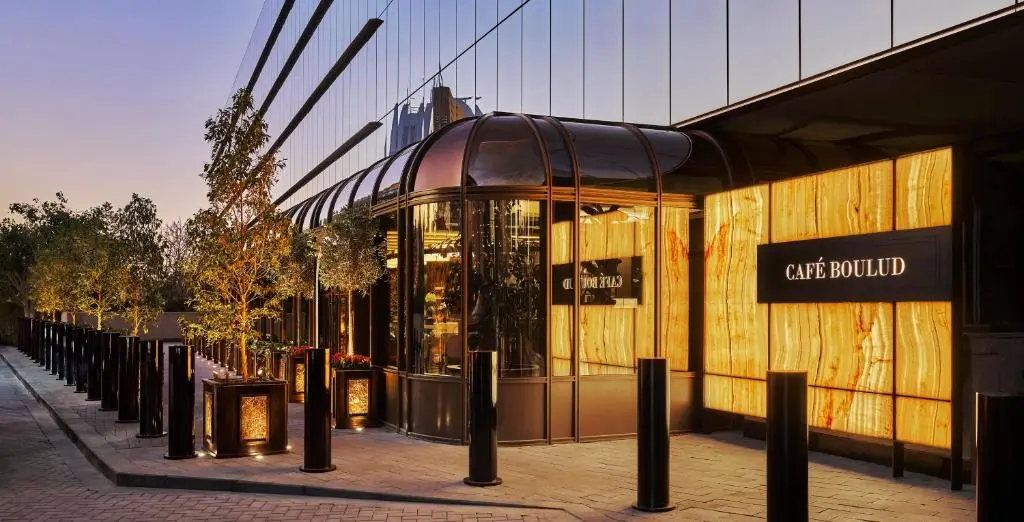 Four Seasons Hotel Riyadh At Kingdom Center