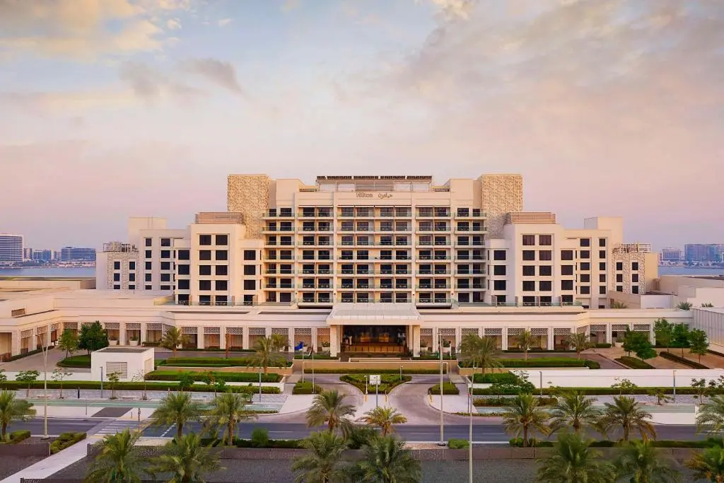 Abu Dhabi Holiday Package
