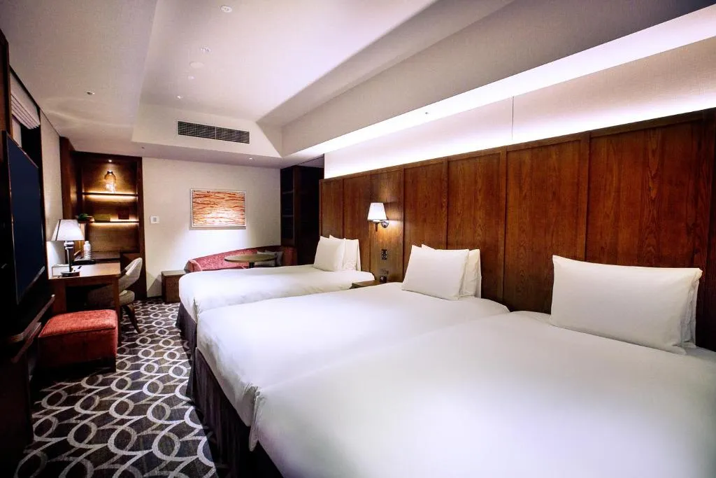 6 Nights Package at Hotel Grand Bach Tokyo Ginza