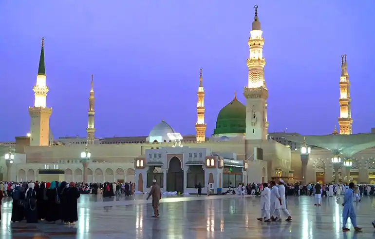 December Holidays Umrah Package