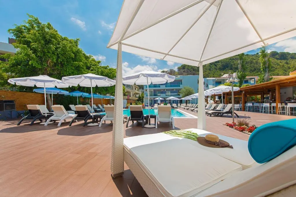 Sunny Days Hotel 5 Nights Holiday Package