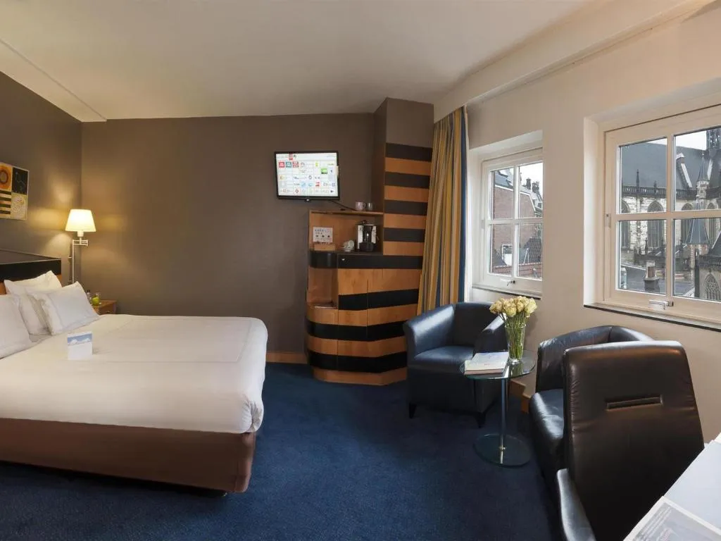 6 Nights Holiday Package at Swissôtel Amsterdam