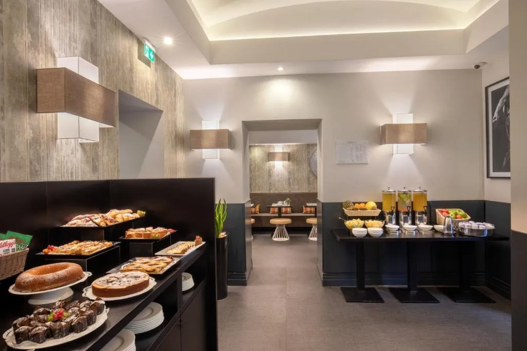 Affordable 5 Nights Package at The Republic Hotel