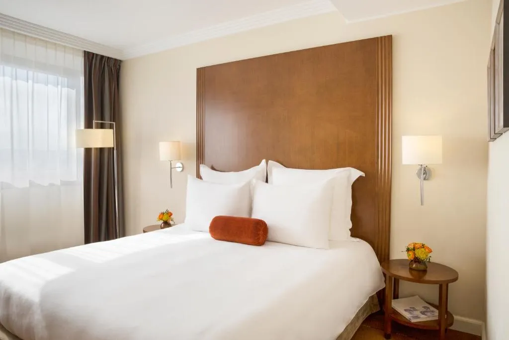 Warwick Geneva City 4 Nights Package