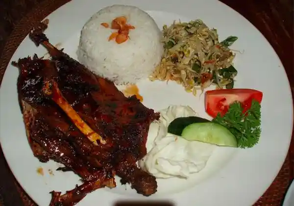 Bebek Tepi Sawah